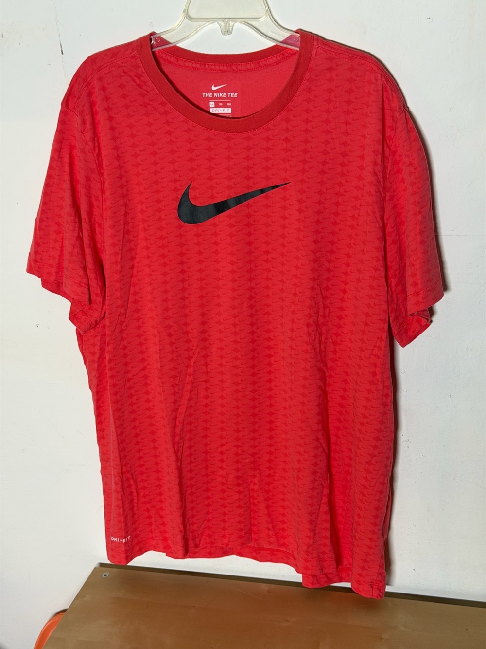 Nike Dri-FIT Swoosh Allover Print T-Shirt Coral Black Men’s XXL 2XL
